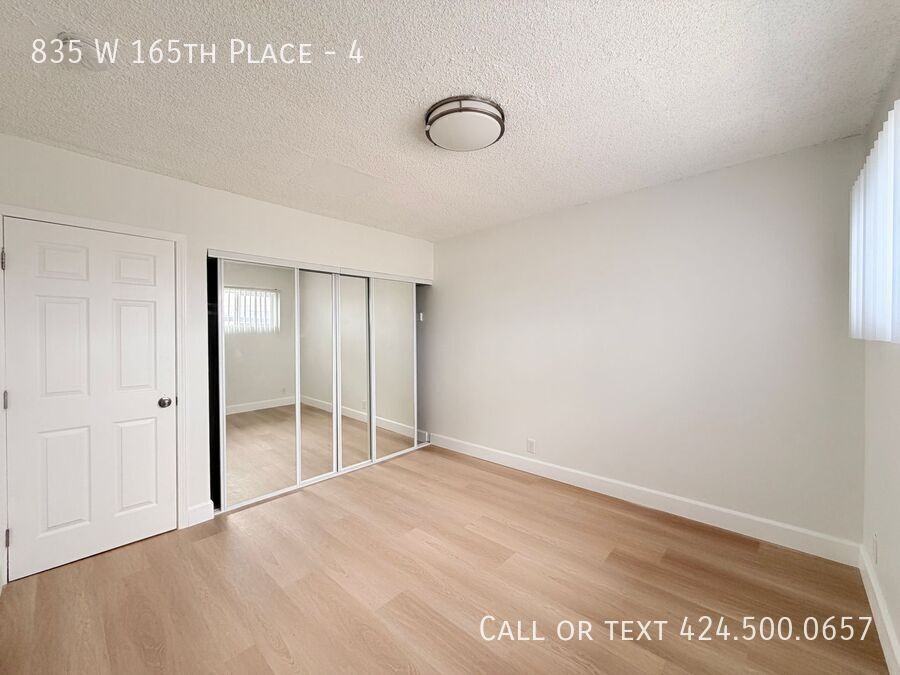 835 W 165th Pl #4 - Photo 7 of 8
