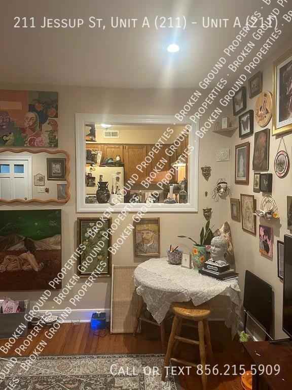 211 S Jessup St #A211 - Photo 5 of 17
