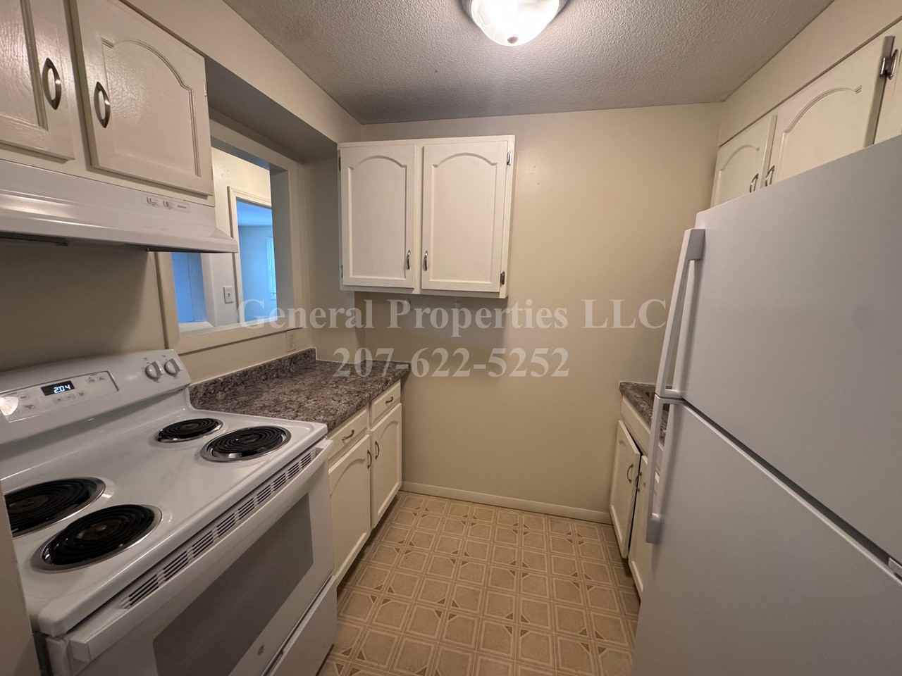 592 Riverside Drive - Photo 7 of 22