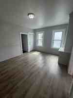featured image of 82 Ruth St