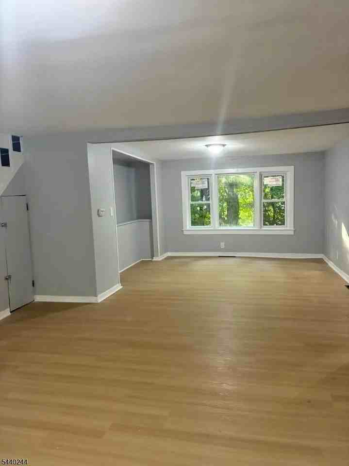Union Ave - Photo 3 of 14