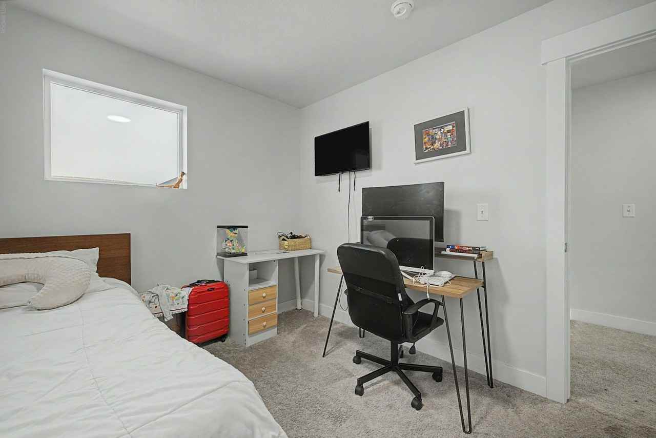 1531 Stone Gate Dr - Photo 4 of 35