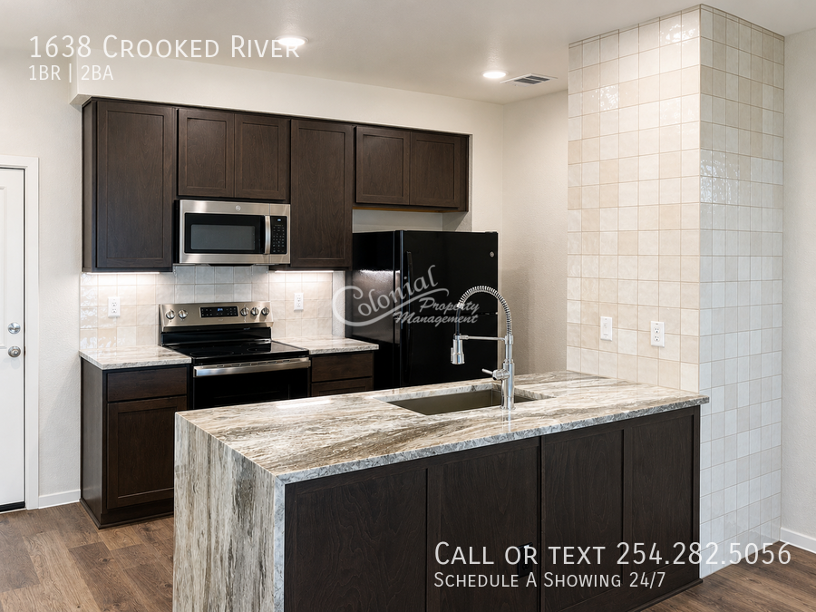 1638 Crooked River Ct - Photo 4 of 22