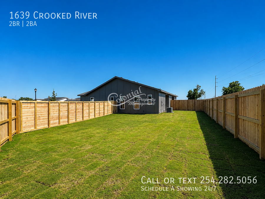 1639 Crooked River Ct - Photo 3 of 23