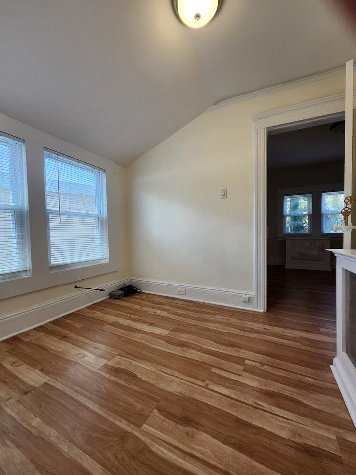 181 Forest St #3 - Photo 7 of 11