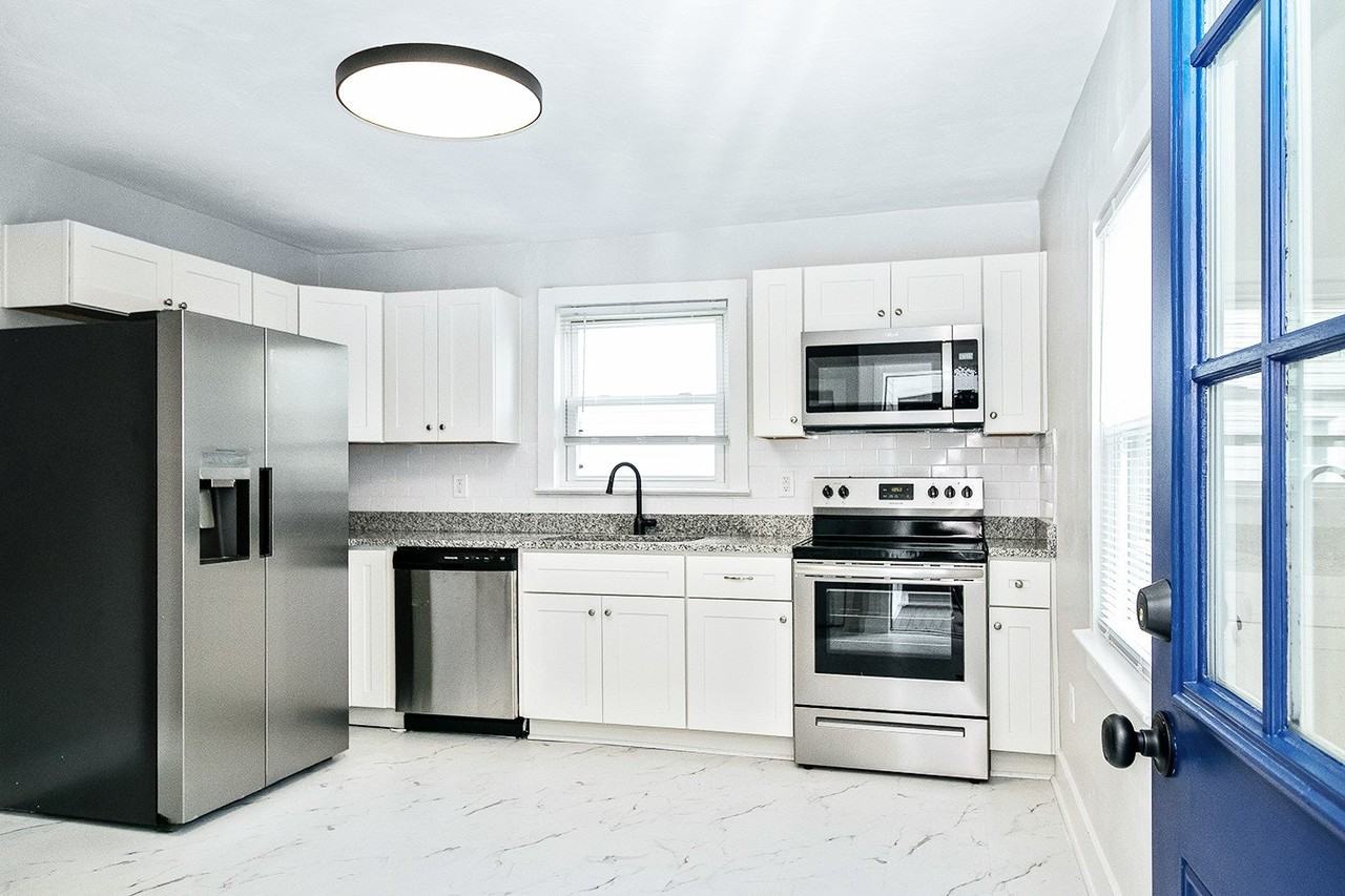 2610 Munson Street, Unit 2 - Photo 3 of 19