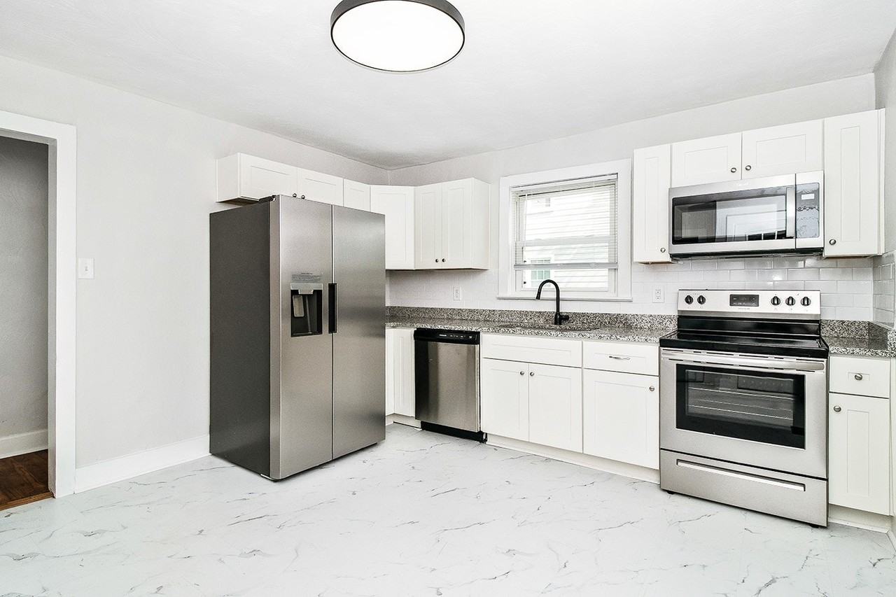 2610 Munson Street, Unit 2 - Photo 4 of 19