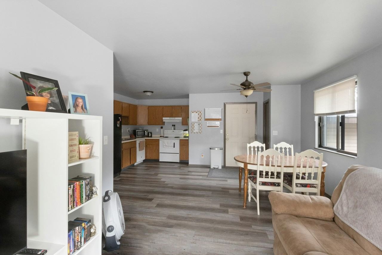 271 Shannon Court, Unit 1 - Photo 2 of 27