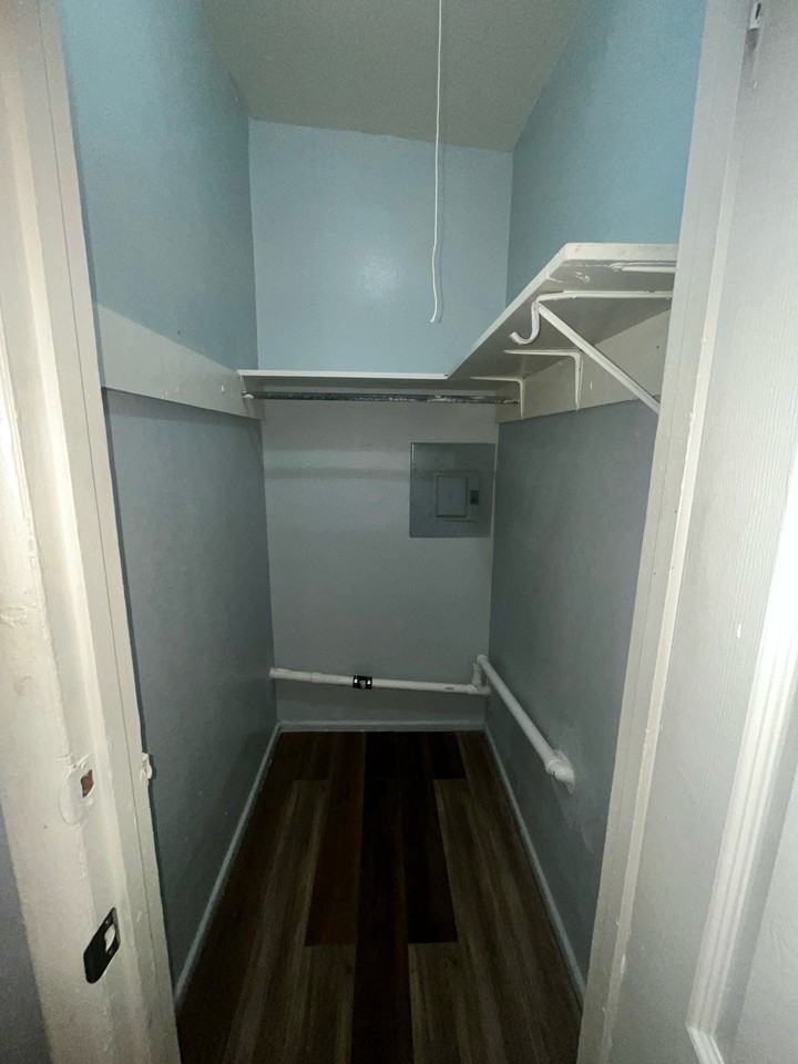 Hibiscus Apartments - Photo 7 of 7