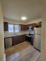 featured image of 377 W Broad St