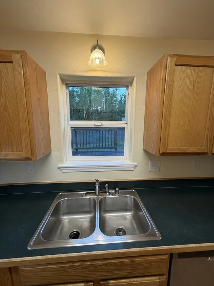 7220 S Brimstone Dr - Photo 4 of 31