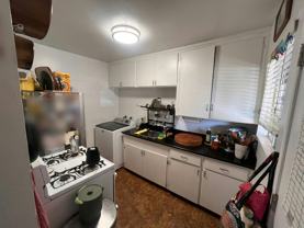 1134 Redwood Avenue, Unit 1136 - Photo 1 of 1