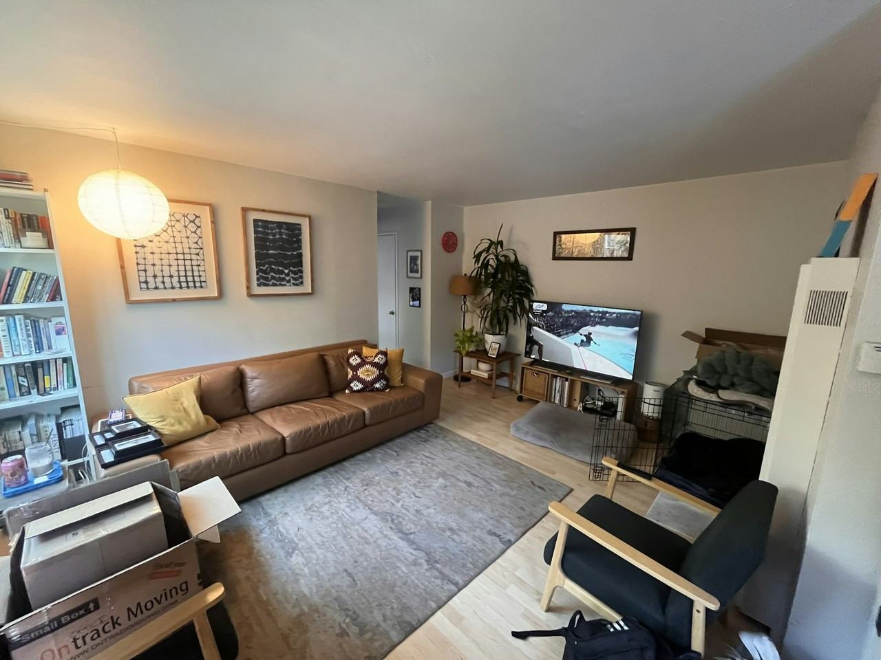 1134 Redwood Avenue, Unit 1136 - Photo 7 of 8