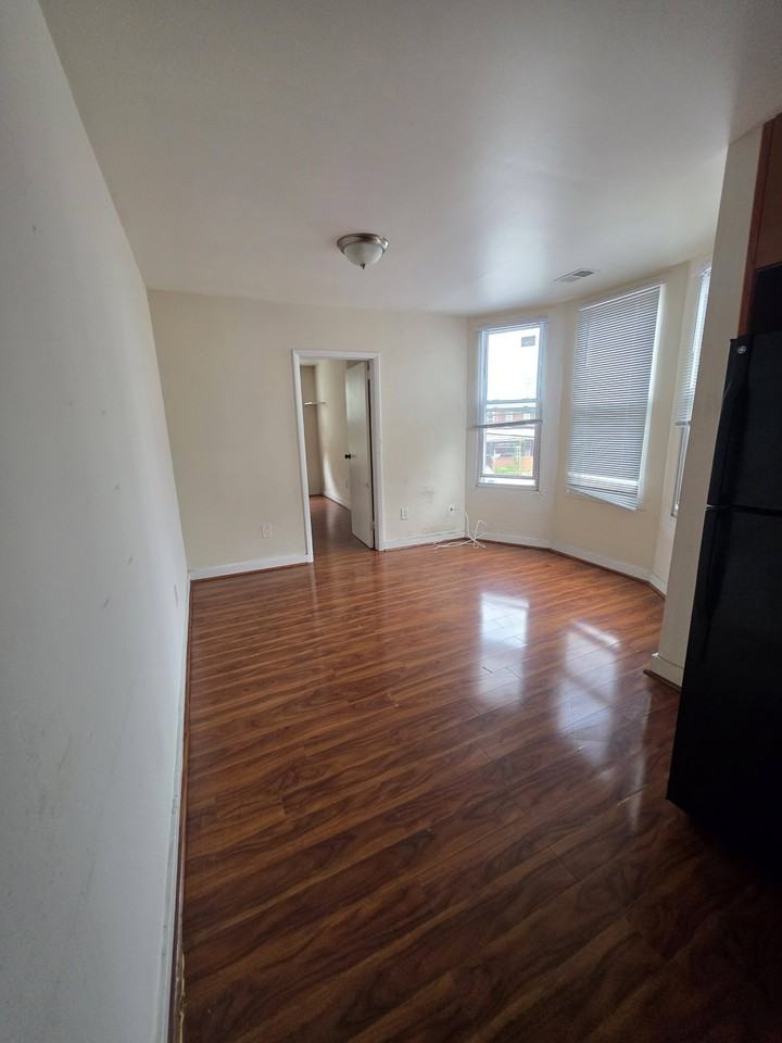 4200 Powelton Ave #2FL - Photo 2 of 5