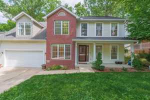 featured image of 1115 E Azalea Ln #1