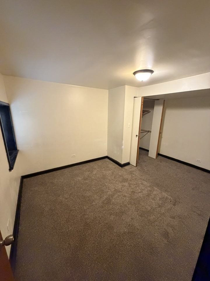 6408 S Harvard Ave - Photo 6 of 8