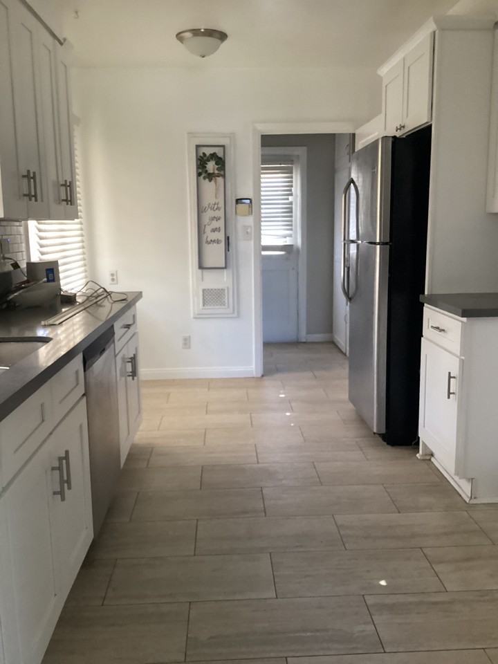 5011 Granada Ave #A - Photo 5 of 14