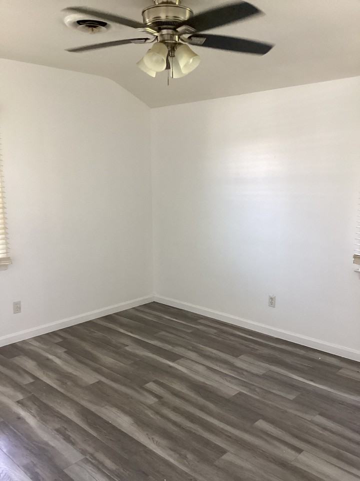 5011 Granada Ave #A - Photo 6 of 14