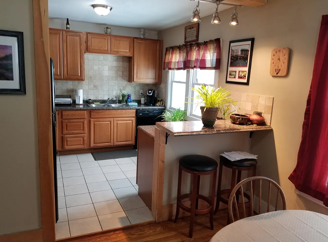 492 Pleasantview Ave - Photo 4 of 4