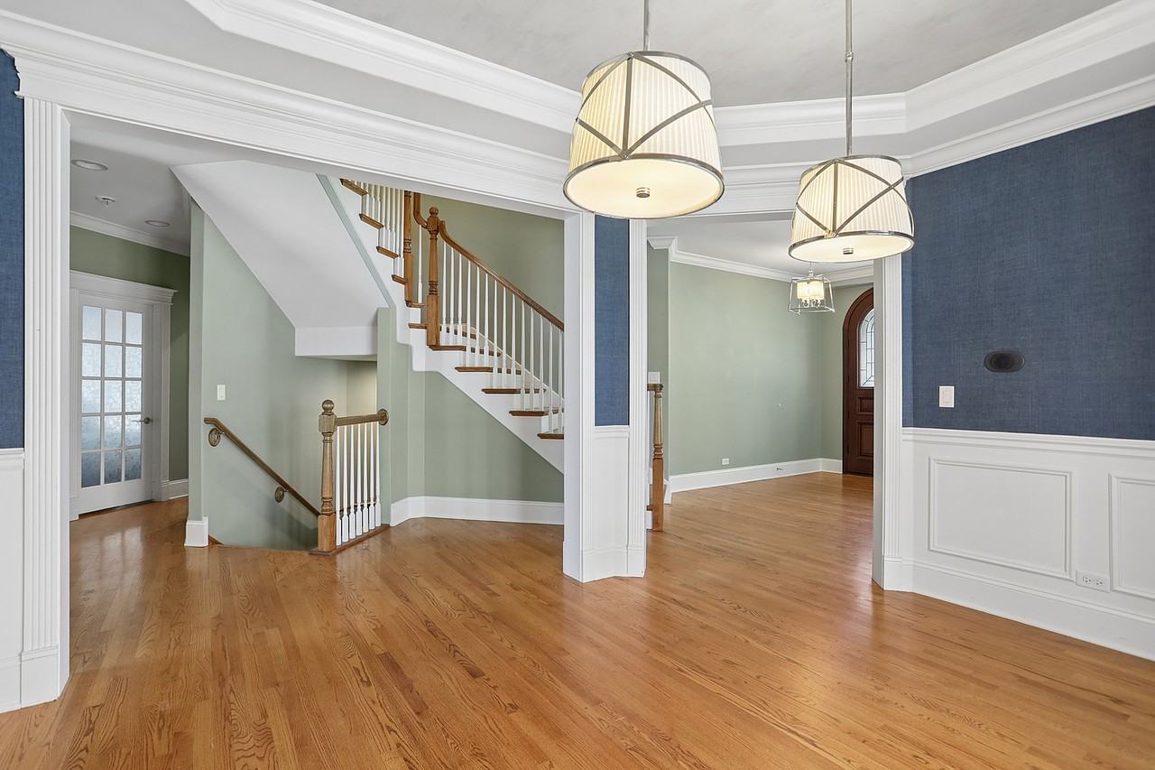 737 S Swain Ave #NA - Photo 7 of 34