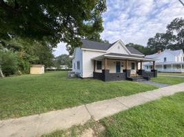 featured image of 309 N Webb St #1