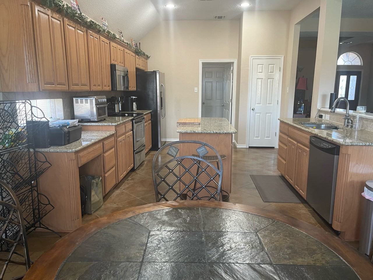 10717 Greenview Ct #NA - Photo 2 of 17