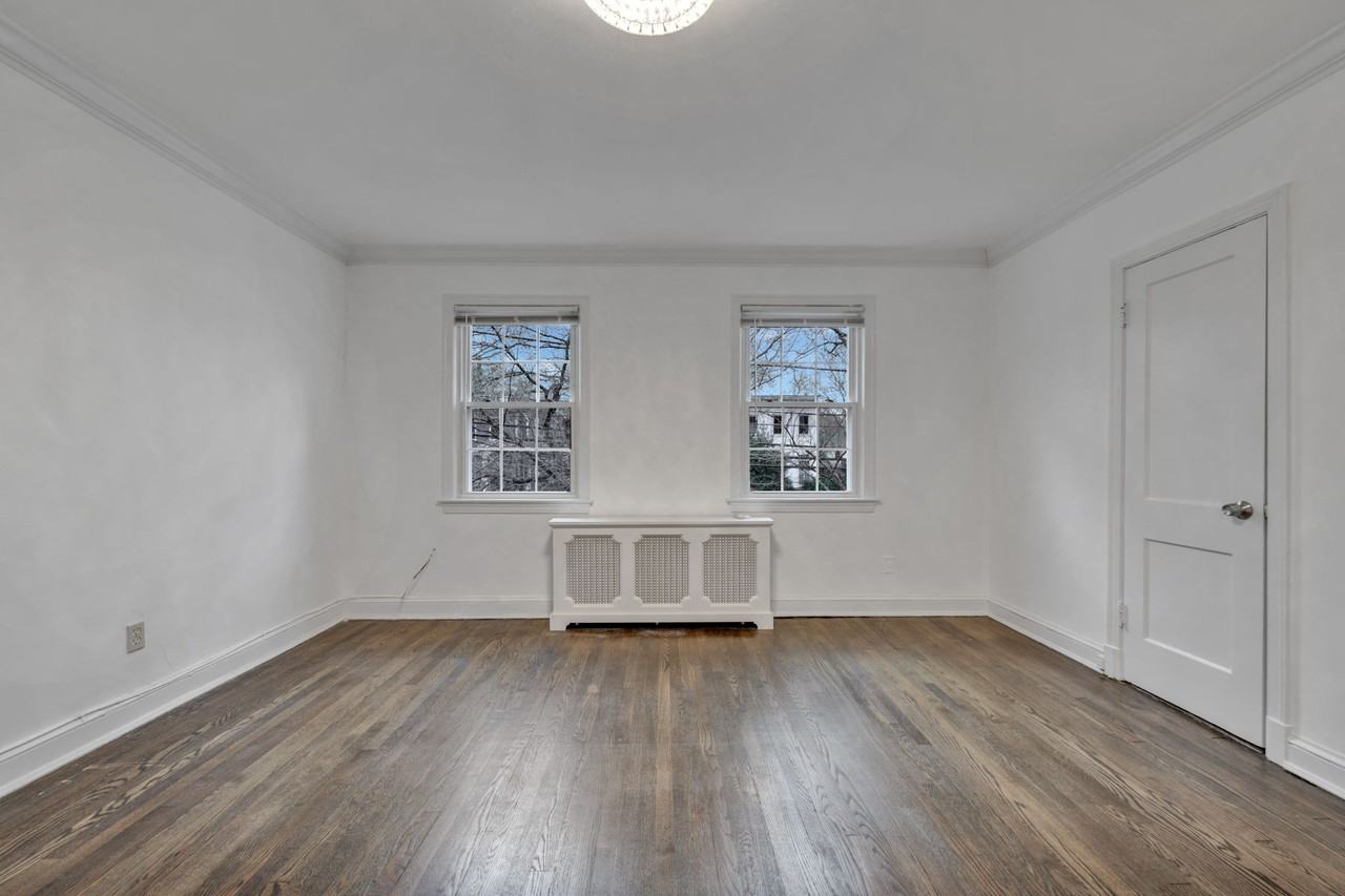 4500 Macarthur Blvd Nw #4 - Photo 2 of 13
