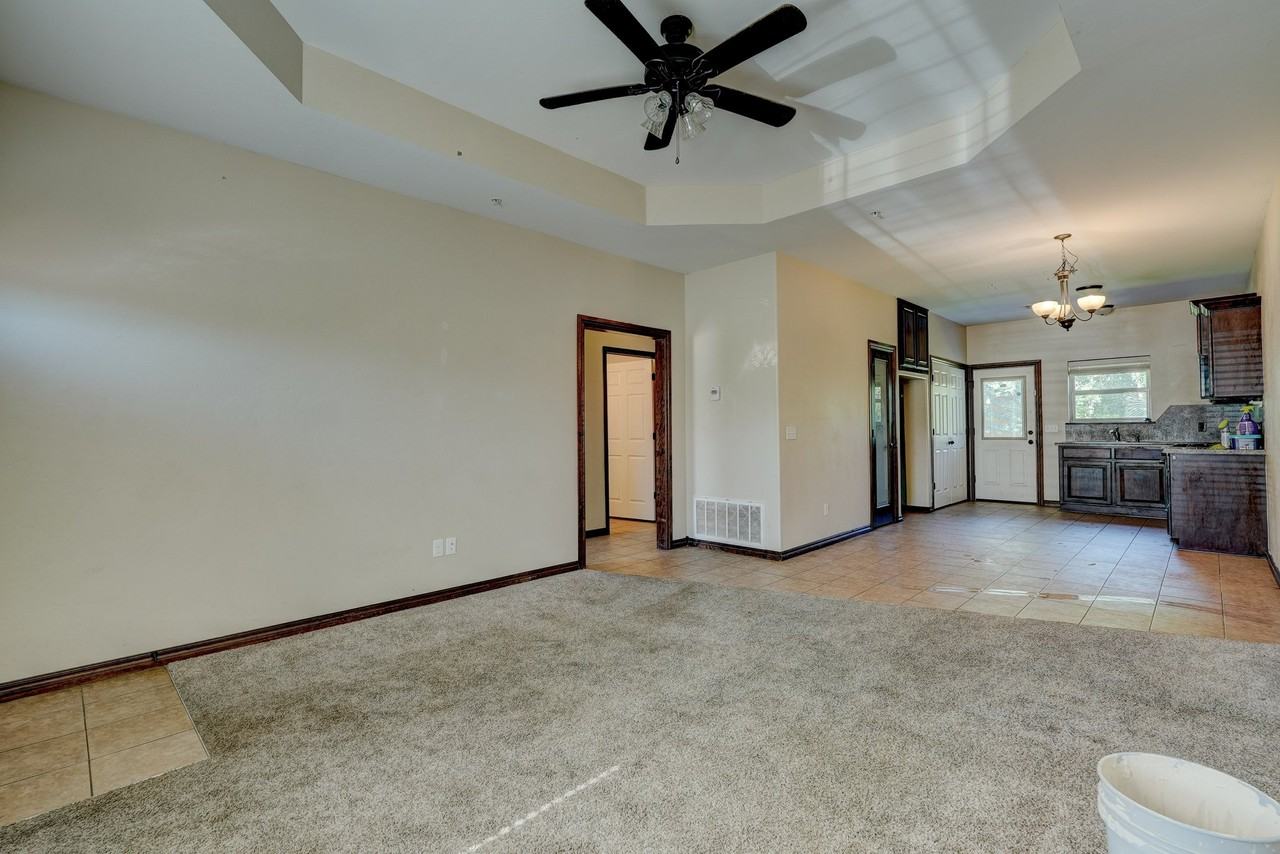 2218 W Utah Ave #2218 - Photo 7 of 44