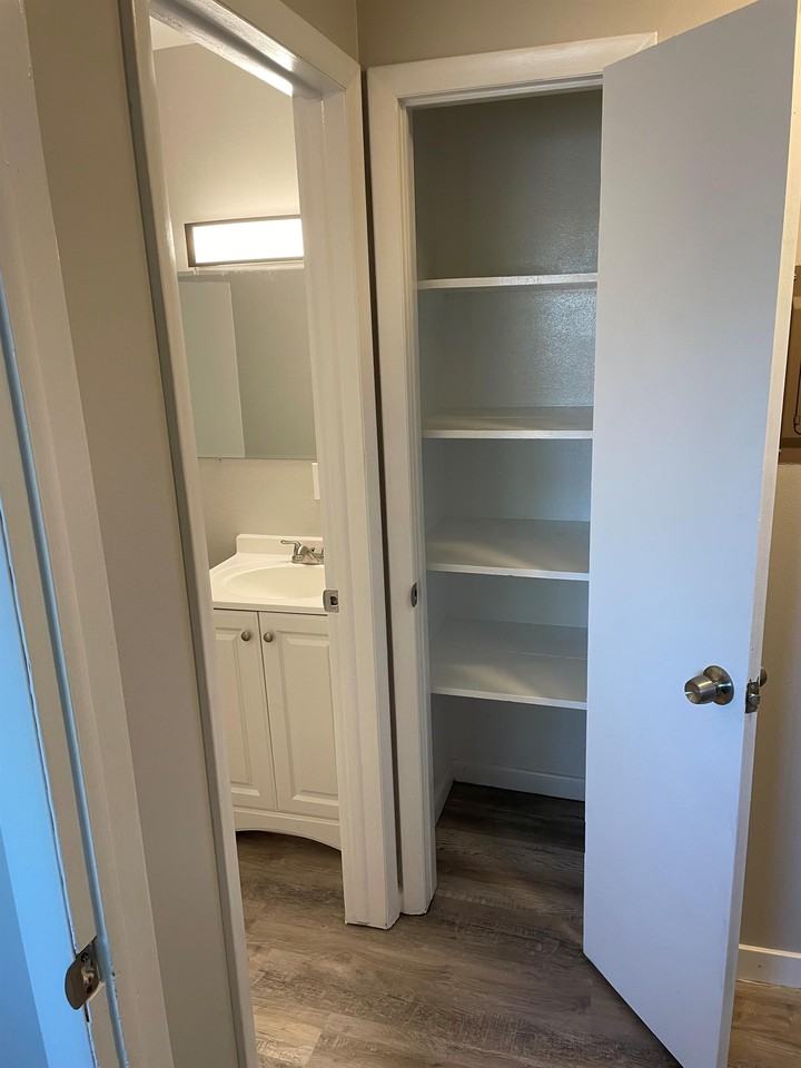 2907 State Farm Rd #2 - Photo 6 of 10
