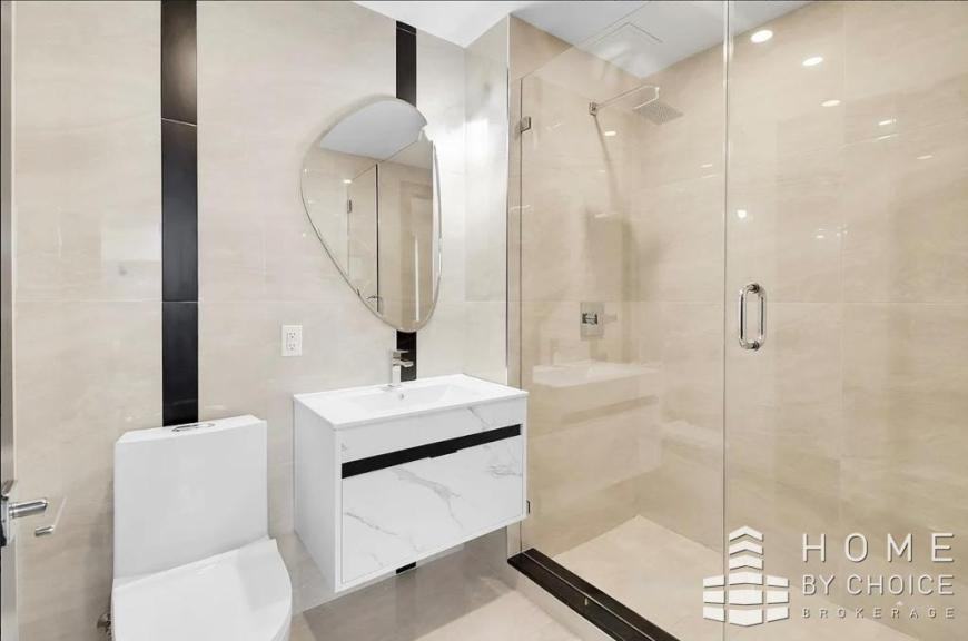 88 Linden Blvd - Photo 4 of 10