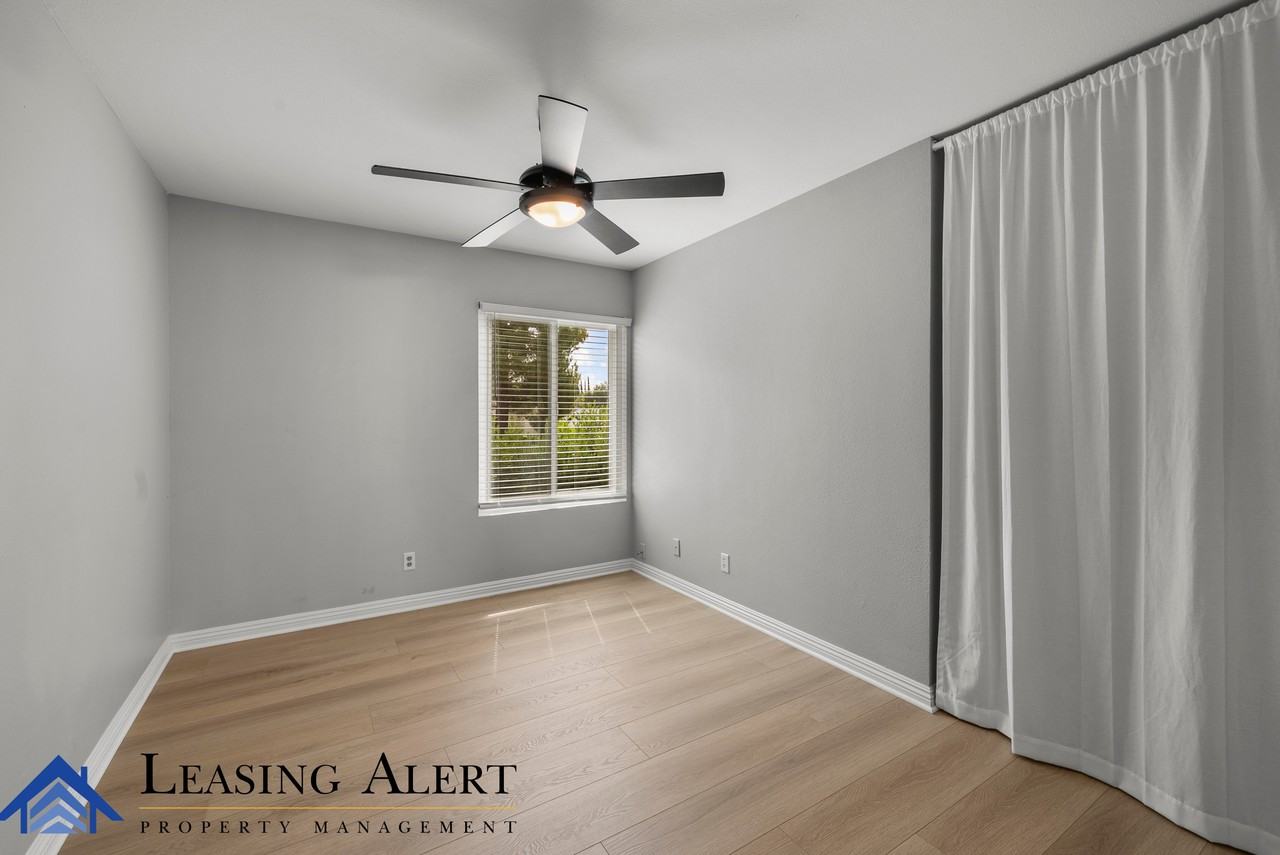 28031 Meadowcreek Rd #1 - Photo 7 of 21