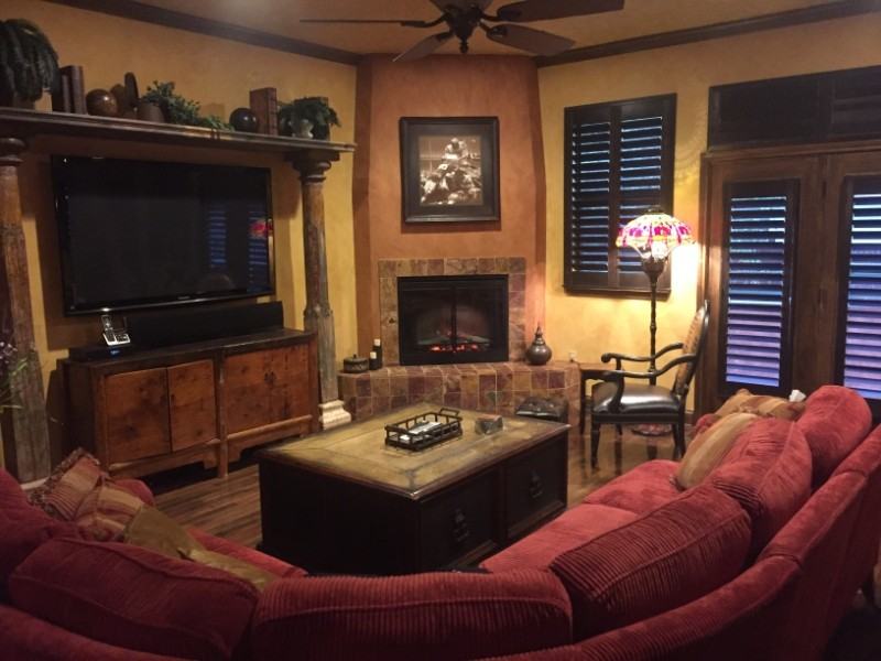 1205 Beaconsfield Ln - Photo 2 of 50