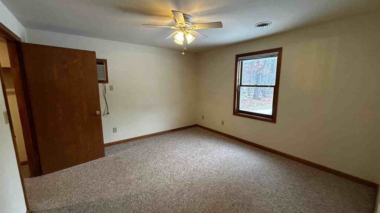 916 Kings Rd #304 - Photo 5 of 17