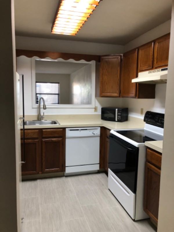 1334 W Wyomissing Blvd #S - Photo 5 of 21