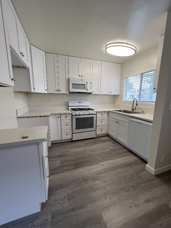 15029 Burbank Blvd #1 - Photo 2 of 14