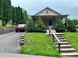 featured image of 50 Lincoln Ave