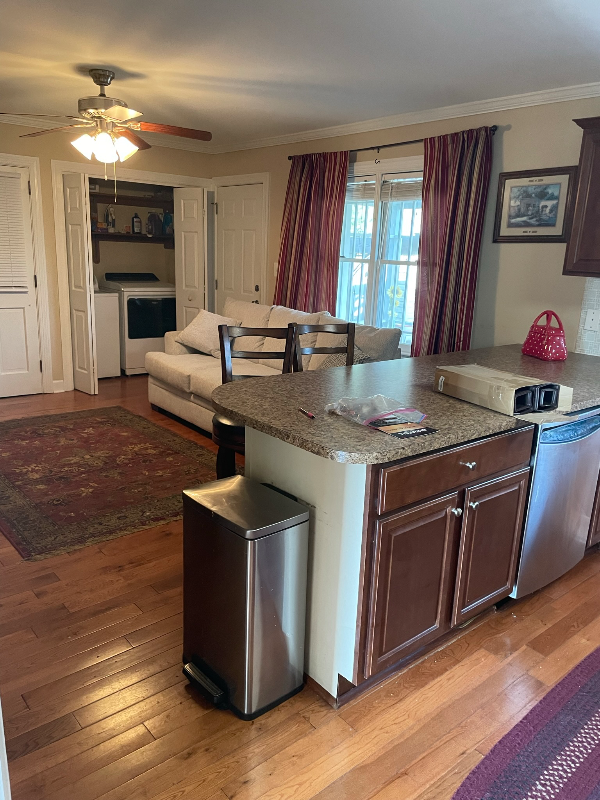 100 Plaza Dr W - Photo 6 of 22