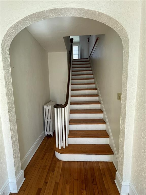 126 W Randall Ave - Photo 2 of 16