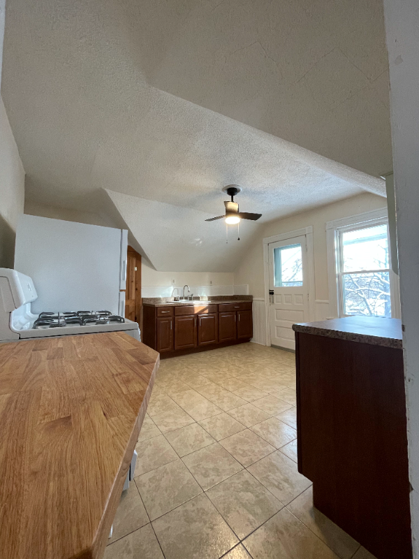 94 Central Ave #3 - Photo 6 of 22