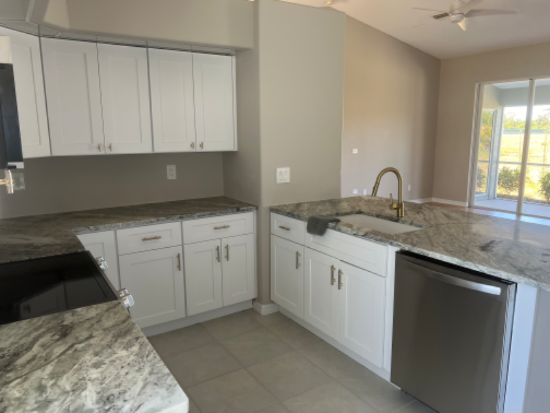485 Boundary Blvd - Photo 2 of 36