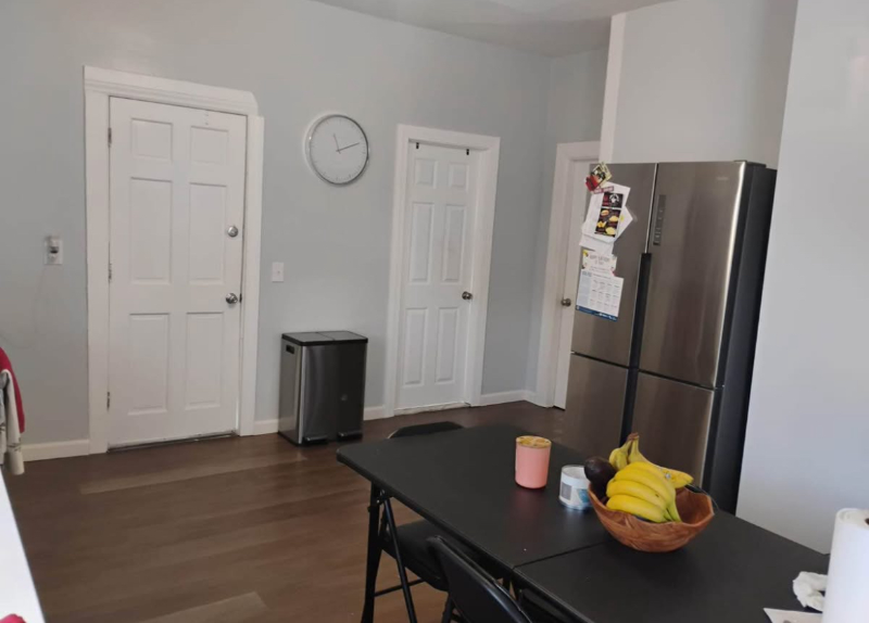 147 Prudence Ave #3 - Photo 7 of 8