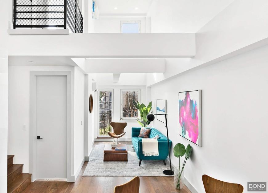 900 New York Ave - Photo 3 of 7