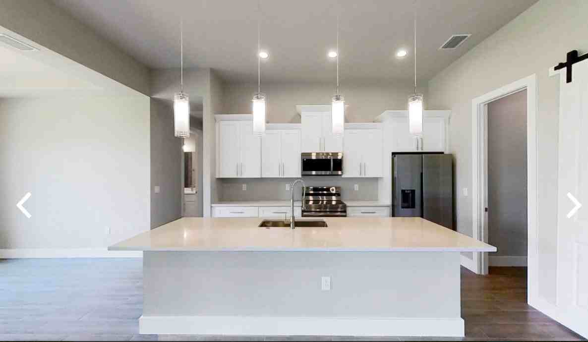 2806 13th St W - Photo 6 of 16