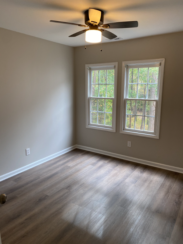 12404 Village Pines Ln - Photo 7 of 10