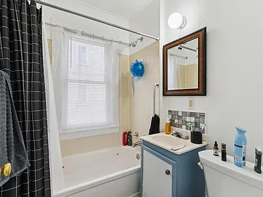 1020 3rd St S #4 - Photo 5 of 6