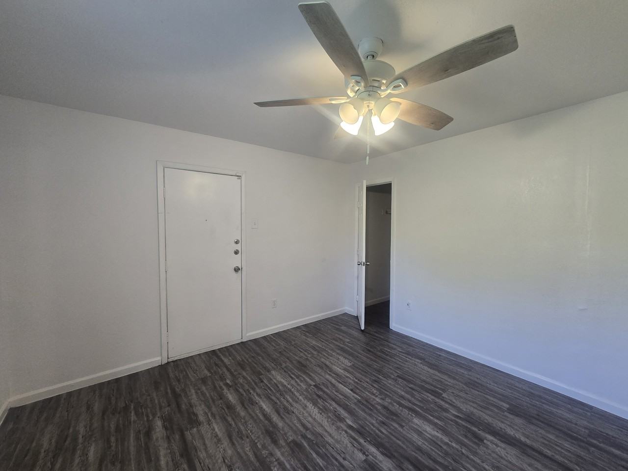 7518 Hummingbird Ln #1 - Photo 5 of 15