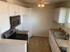 featured image of 1000 E Navajo St #1002