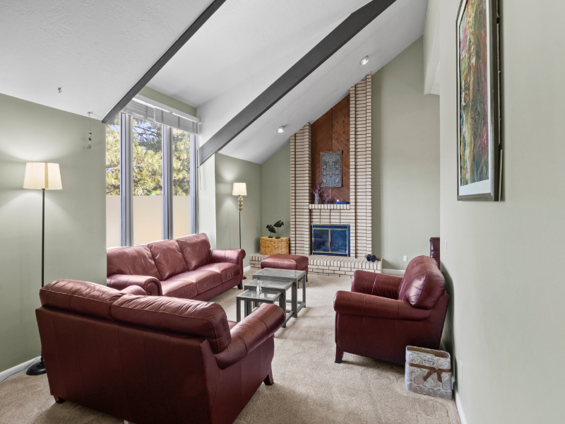 1910 E Southbridge Way - Photo 6 of 20