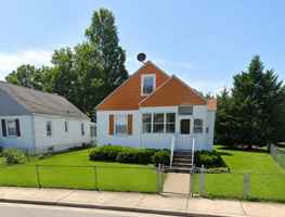 featured image of Tuckerman St