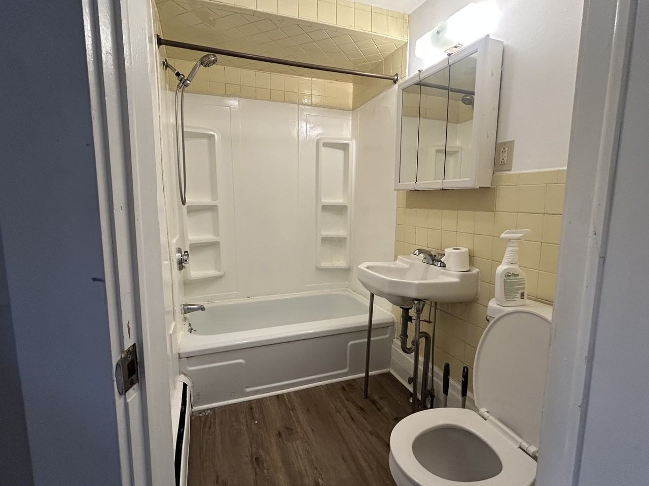 29 Westminister St #29 - Photo 5 of 16